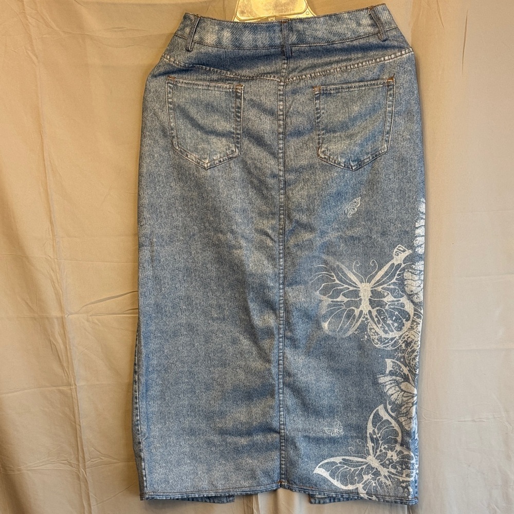 ❤️Butterfly Print Denim Skirt - Picture 6 of 13